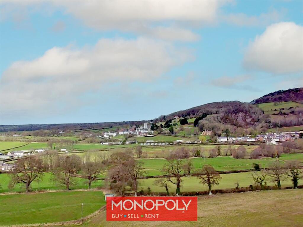 Surrounding Area.jpg