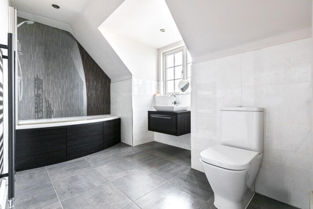 Family bathroom