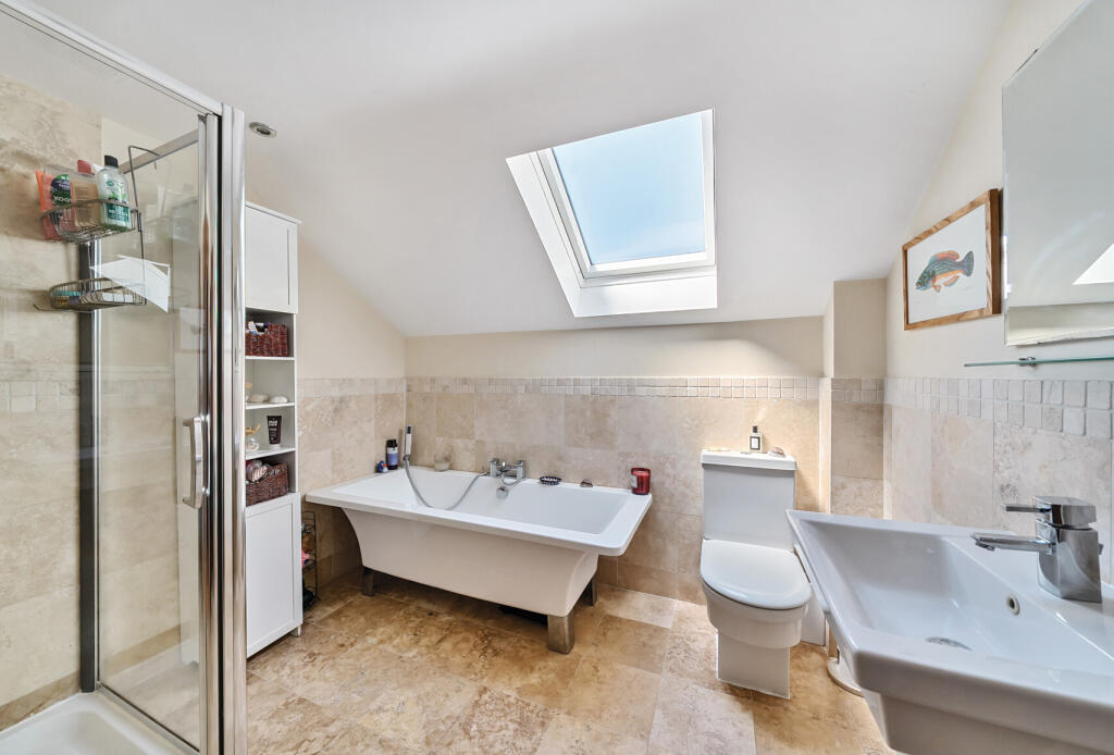 1294638-10-6825f3...