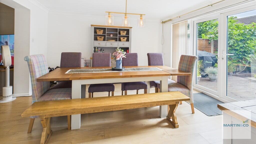 CAM03663G0-PR0161...