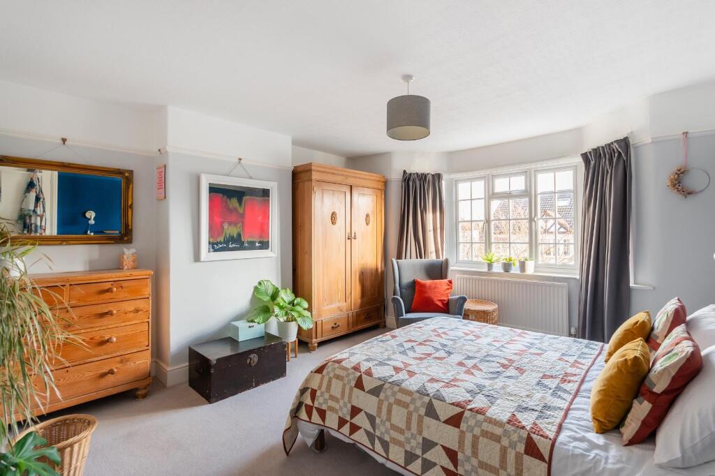 2W4WHE - Bedroom I.jpg