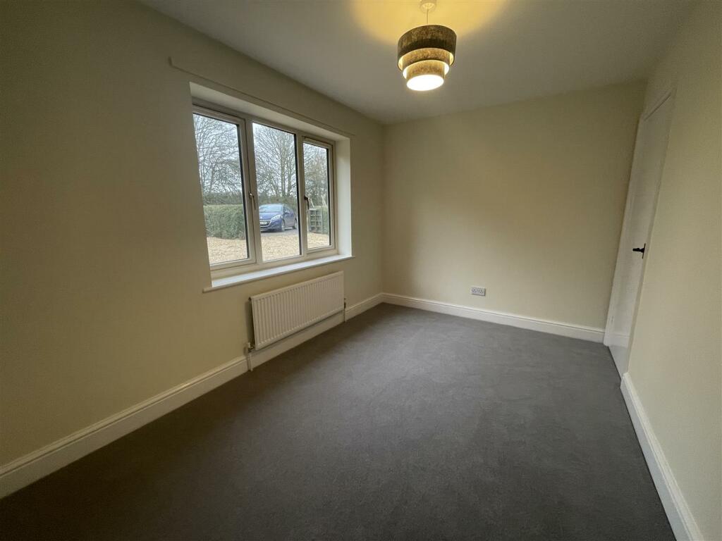 dining room.jpg