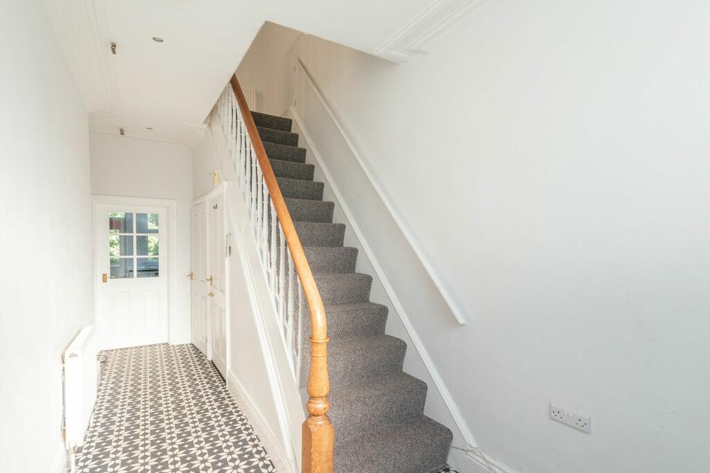 ENTRY HALLWAY AND LANDING