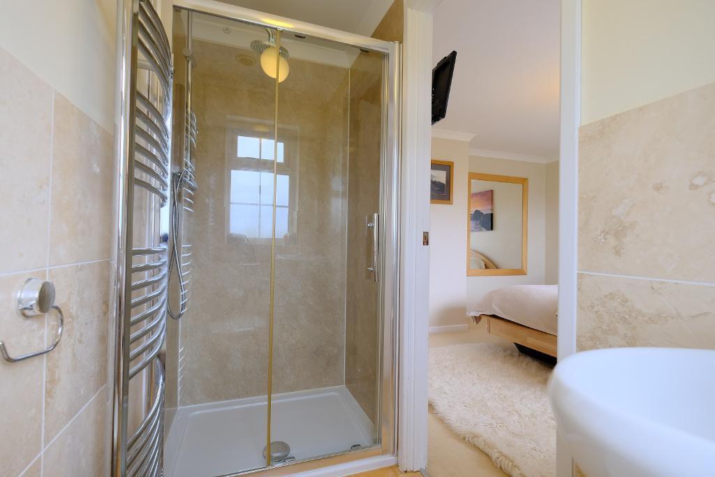 Ensuite shower room to Bedroom 1