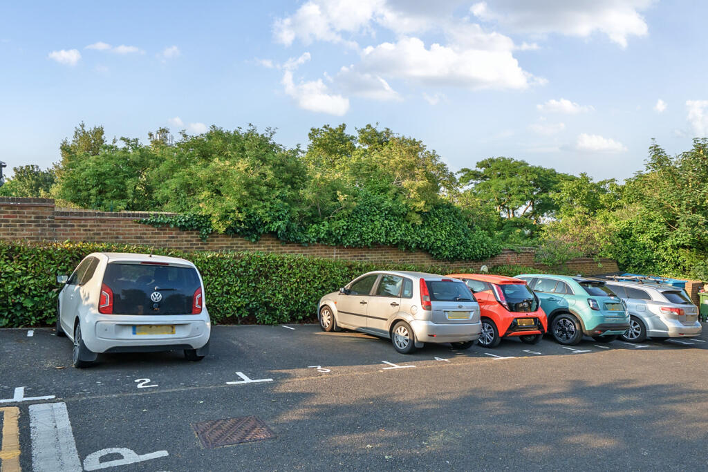 1314205-2-68544e6...