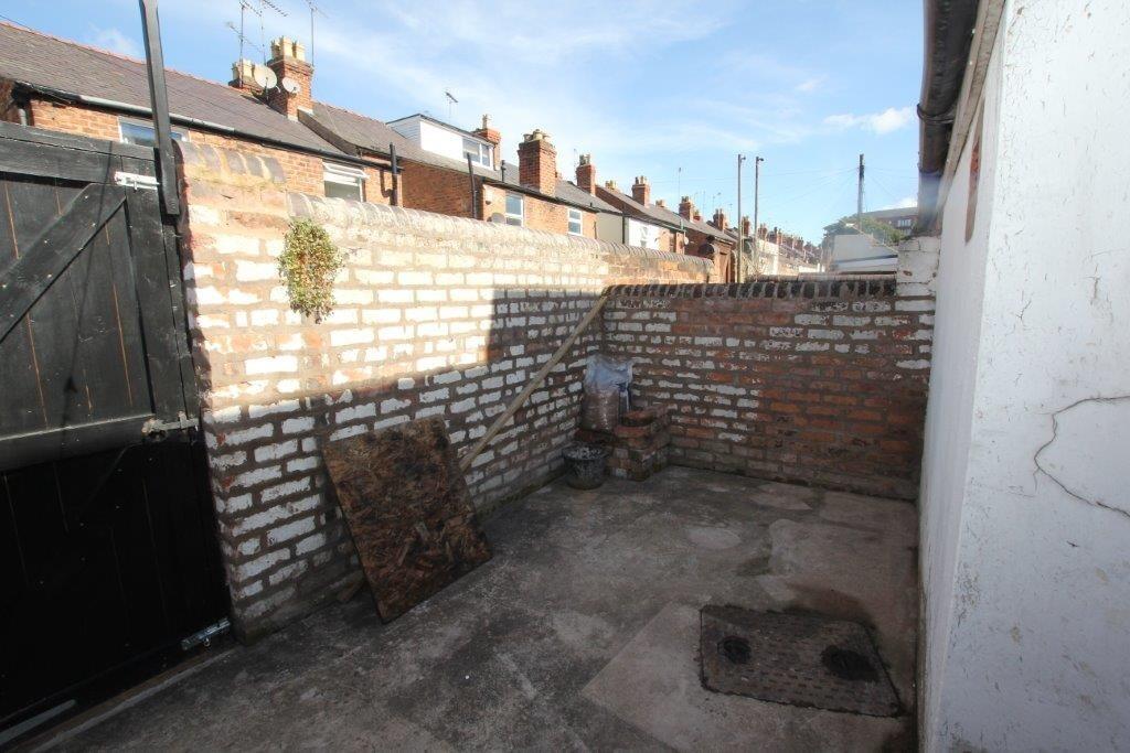 29 CS PATIO