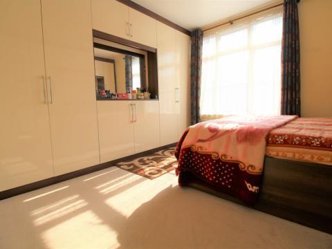 20516_room07image275