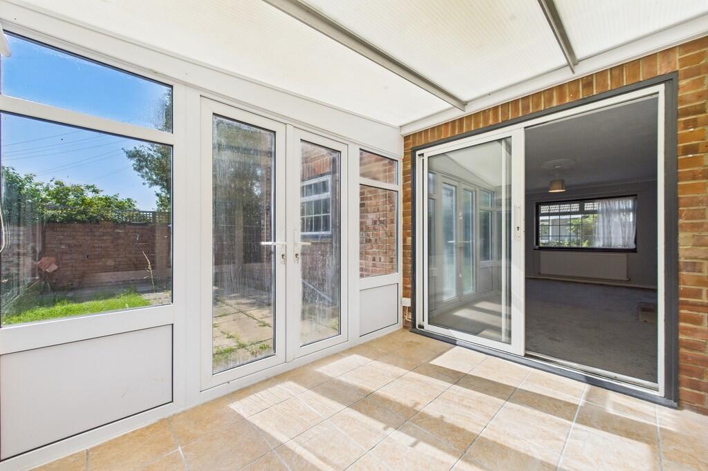 CAM01085G0-PR0577...