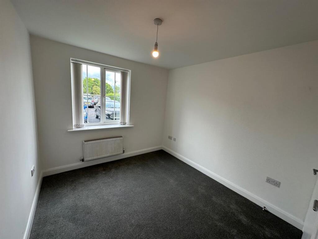 Bedroom 2.jpg