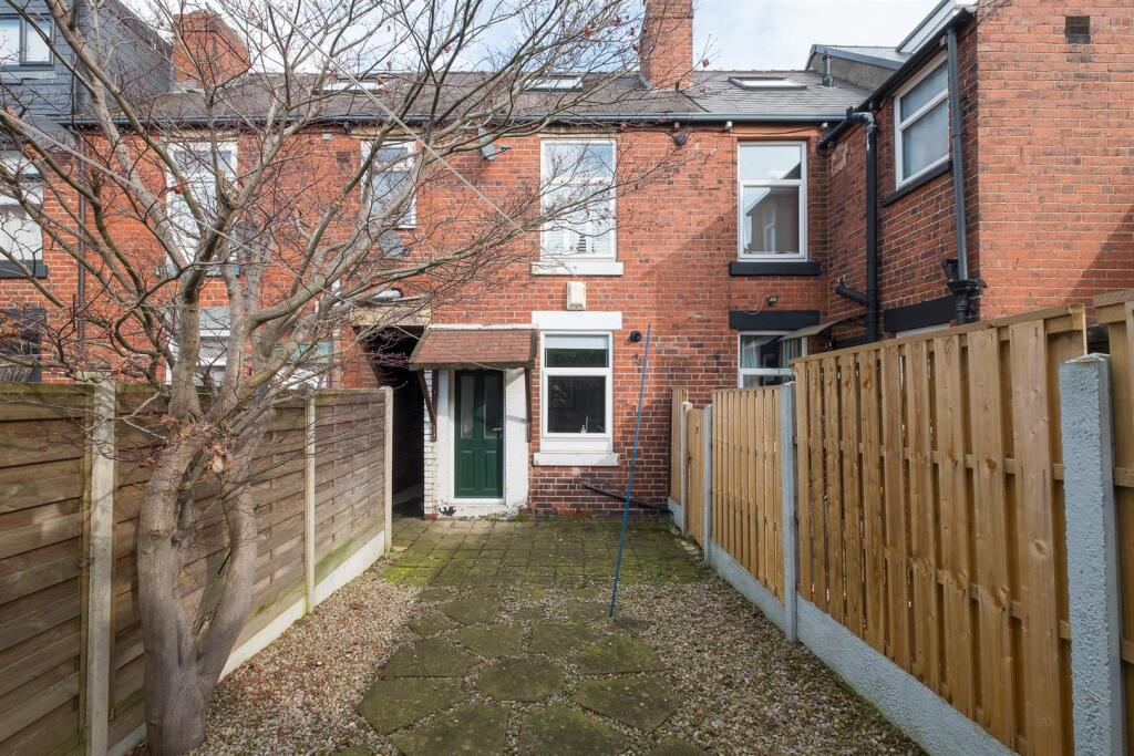 untitled (3 of 16).jpg