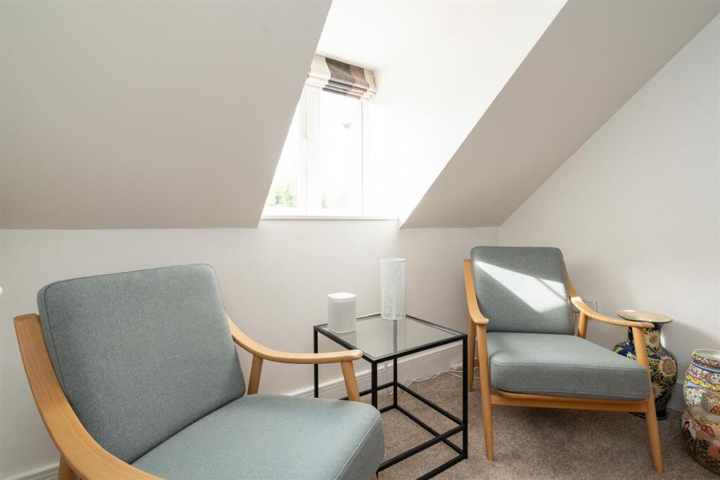 136 Norton Lane_8.jpg