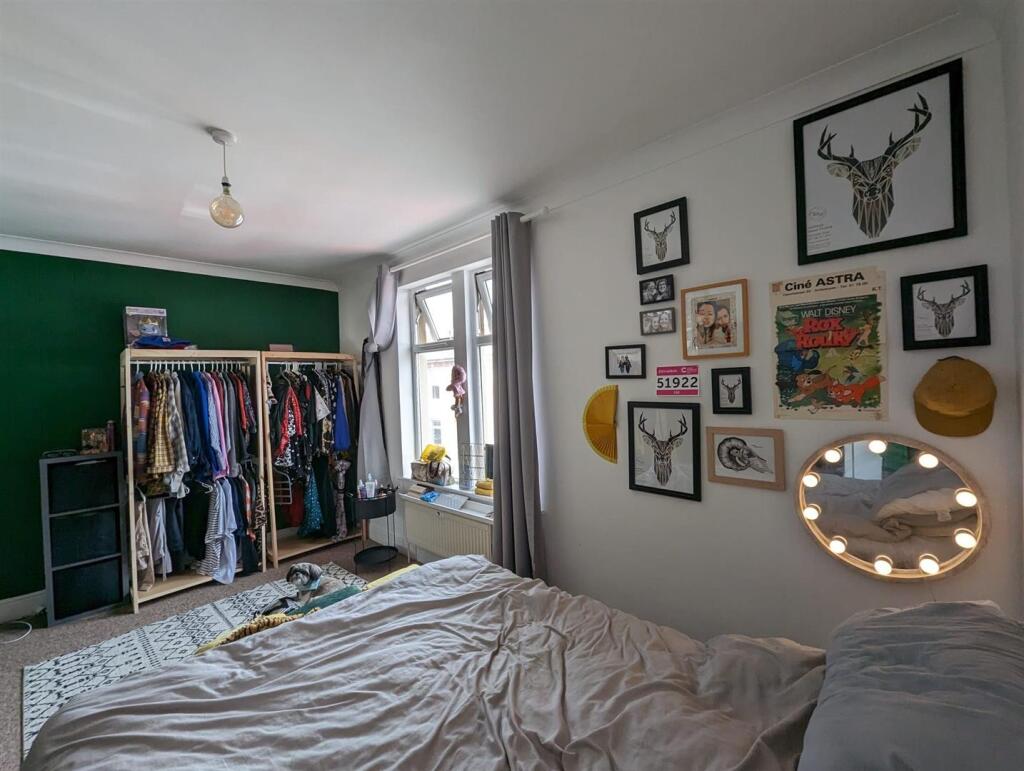 bed3.jpg
