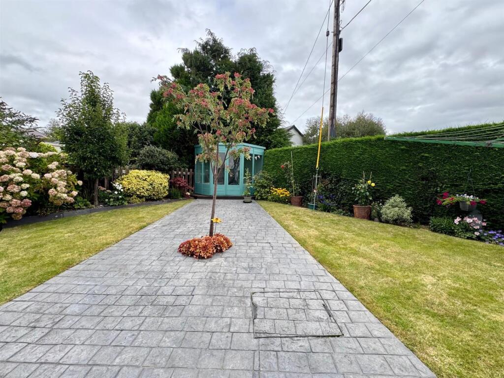 PHOTO-2025-09-03-07-23-57 (22).jpg