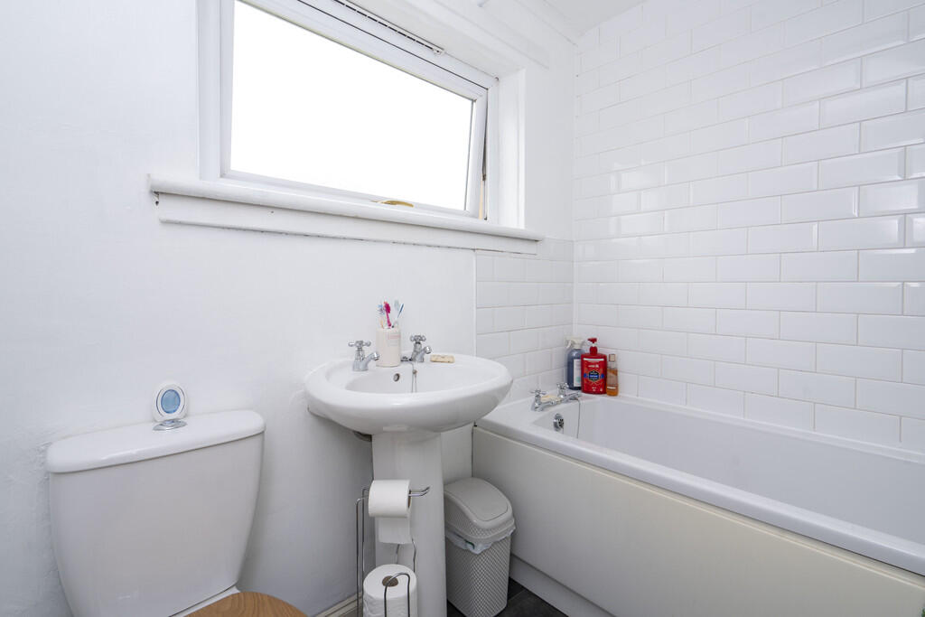 79 Glenview Drive...