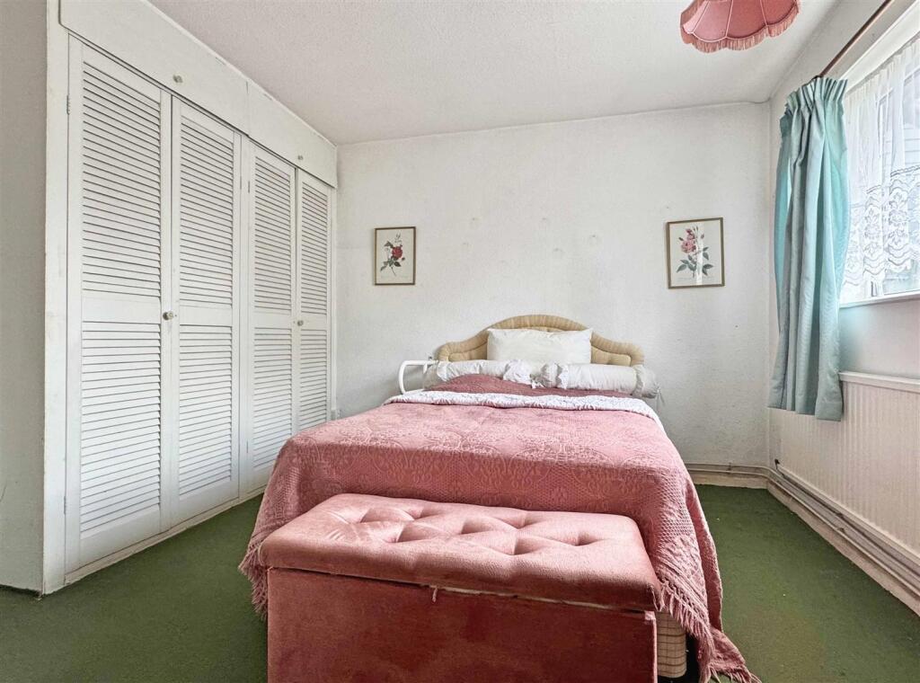 Master Bedroom.jpg