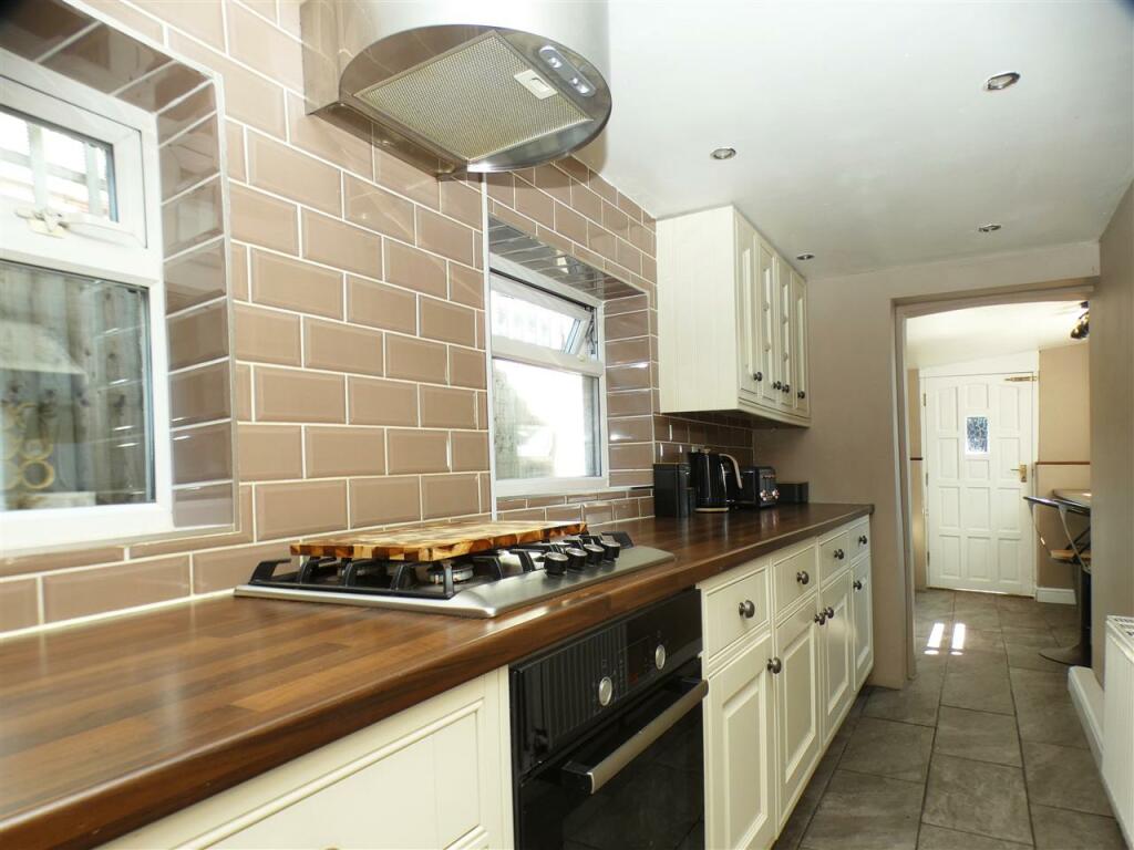 Breakfast Kitchen
