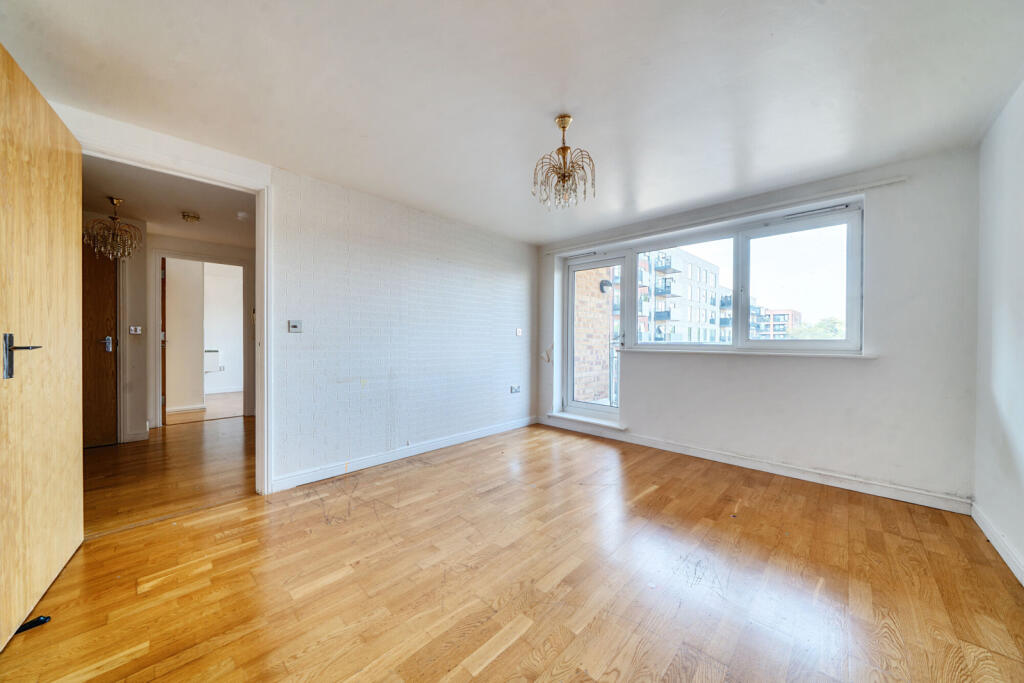 1339883-8-689a01f...