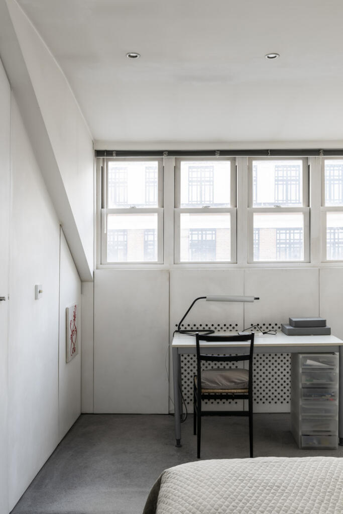 74603 - Great Portland Street_The Modern House ...