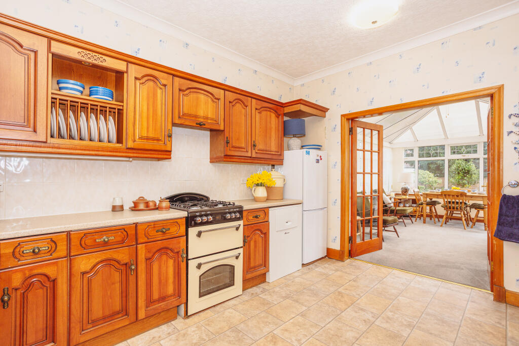 Kitchen &amp; Conservatory