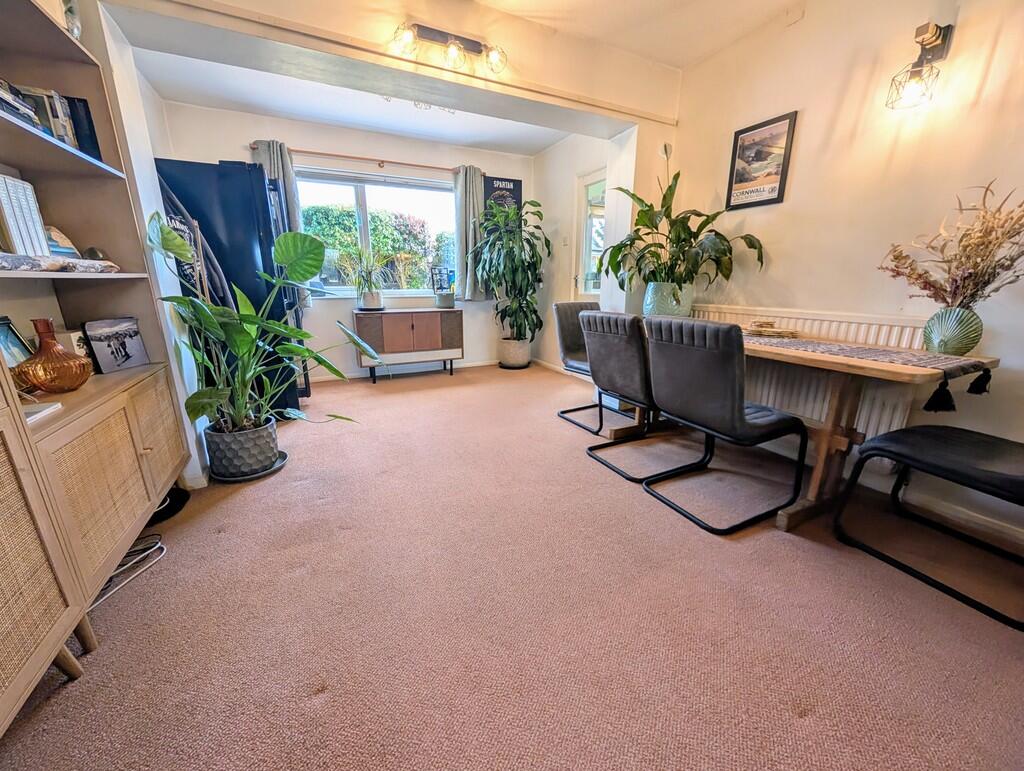 PXL_20250924_1557...