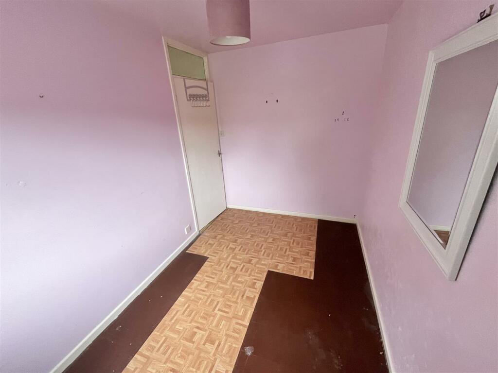 Bedroom 2 Aspect 2
