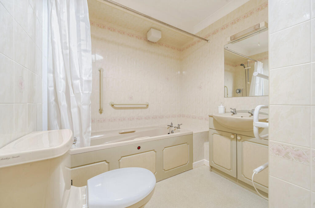 1332226-7-68890eb...