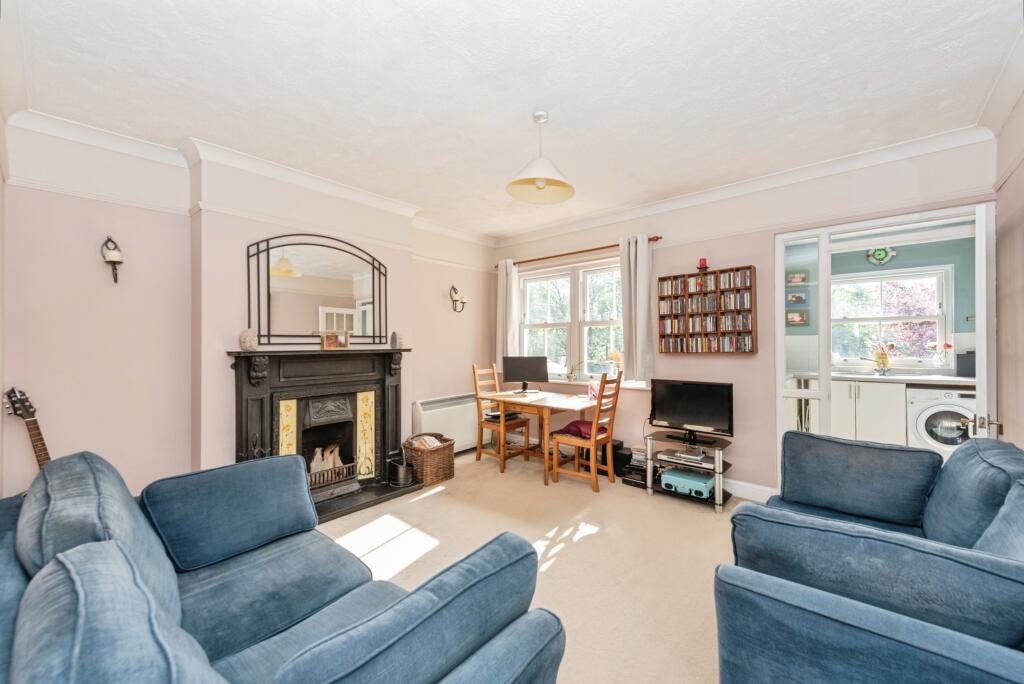 Living/Dining Room