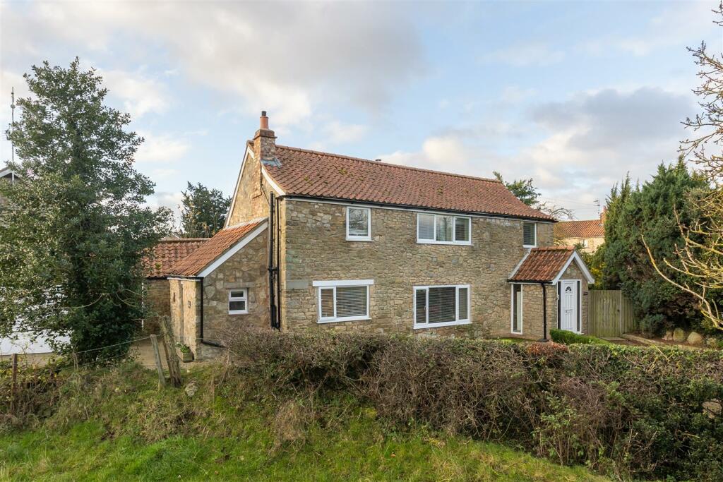 The Tofts External-2.jpg