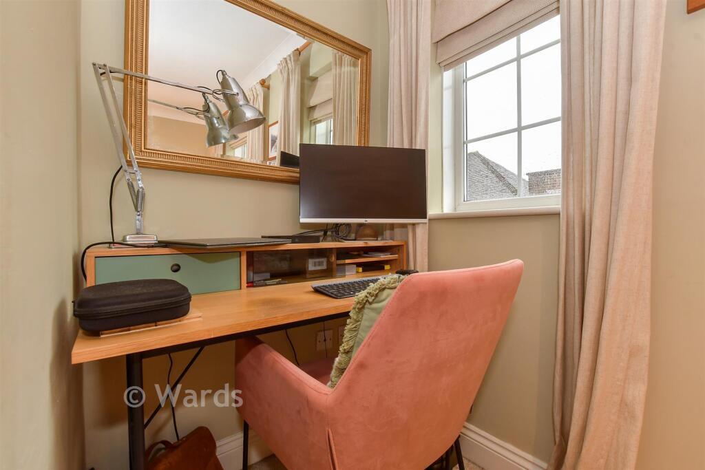 Internal Lifestyle Photograph