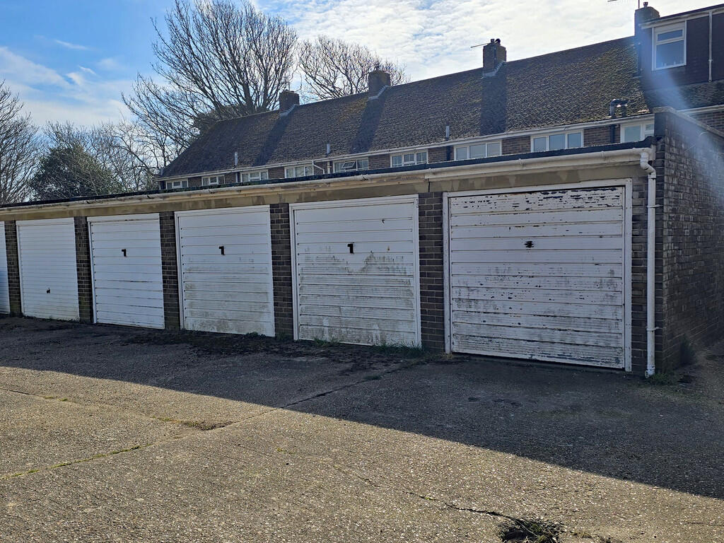 Garage (1)