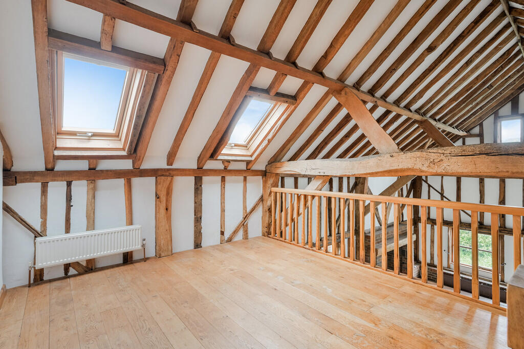 NEW BARNS, 5  (12...