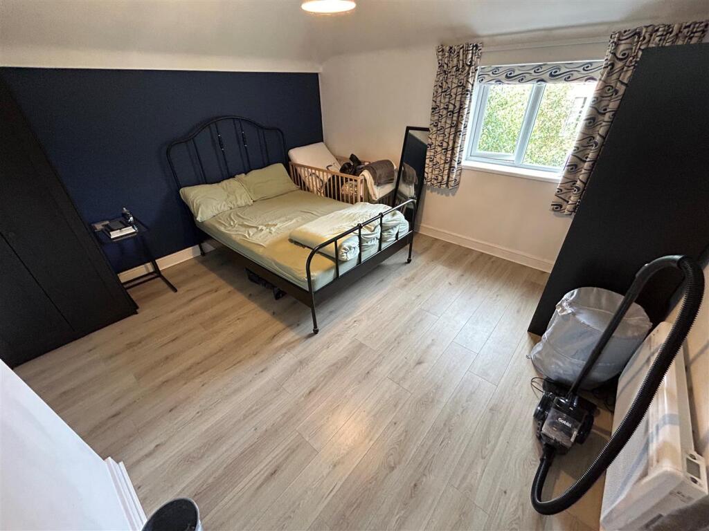 Bed New.jpg