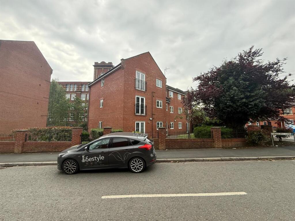 WhatsApp Image 2025-06-09 at 13.11.22.jpeg