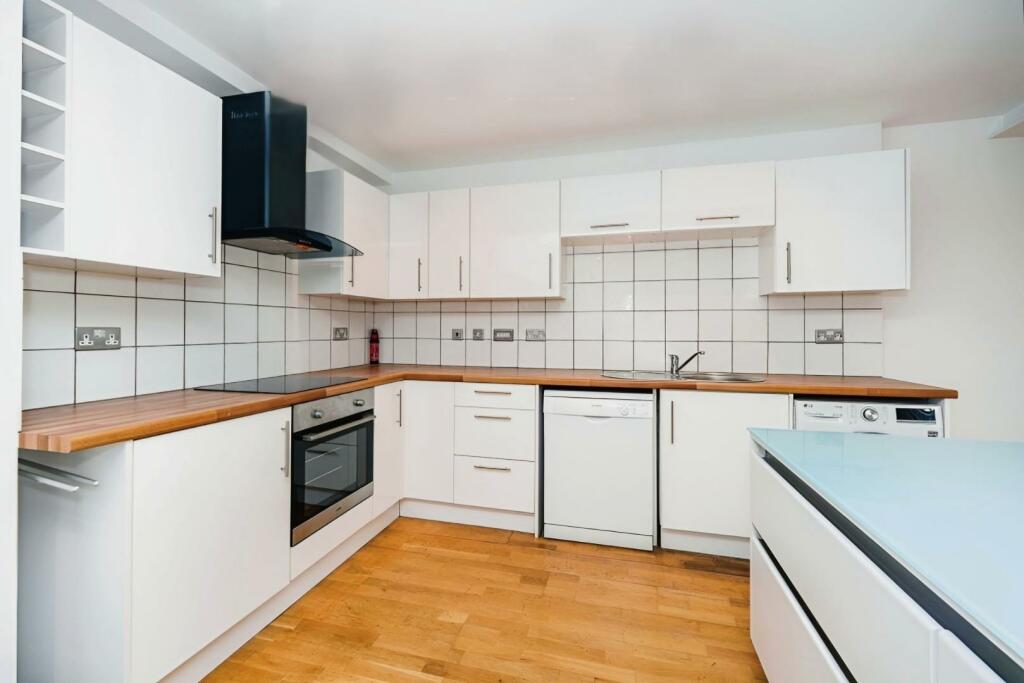 0f9850db-Kitchen.jpeg
