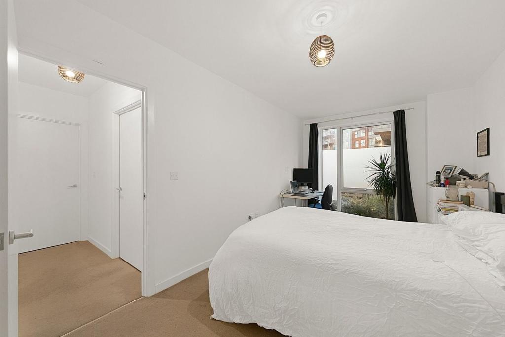 Bedroom.jpg
