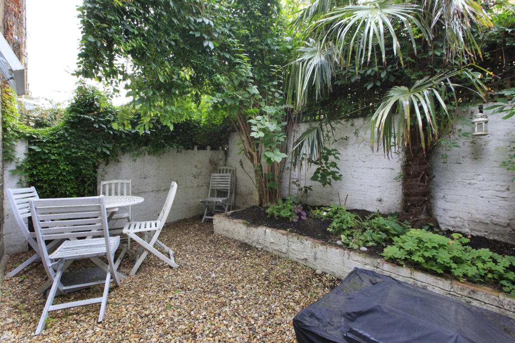 property in Corrance Road, 
Brixton, SW2