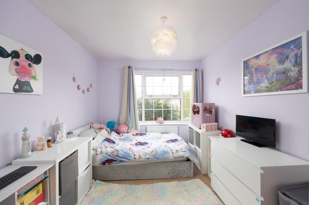 1 Barnet Way, HP22 5DN-44