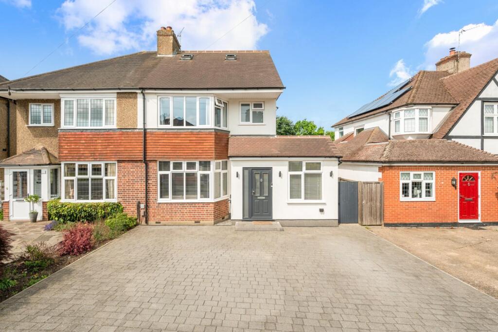 TATTENHAM GROVE (25).jpg