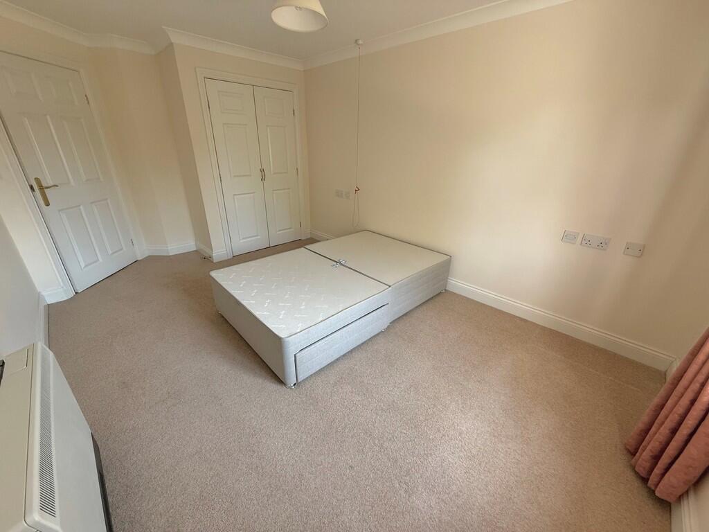 16 Pegasus Court ...