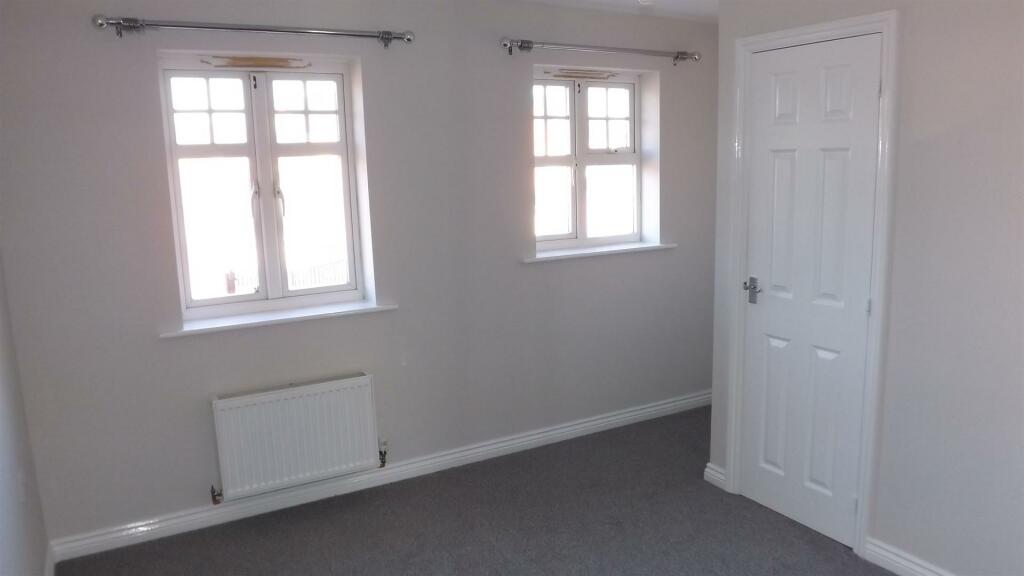 BEDROOM ONE (FRONT)