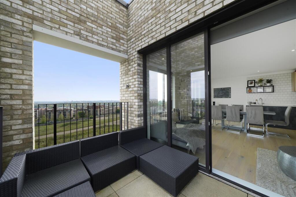Flat 63, Bartram House - PY3nvWMvbjTJBma6Nm8l.jpg