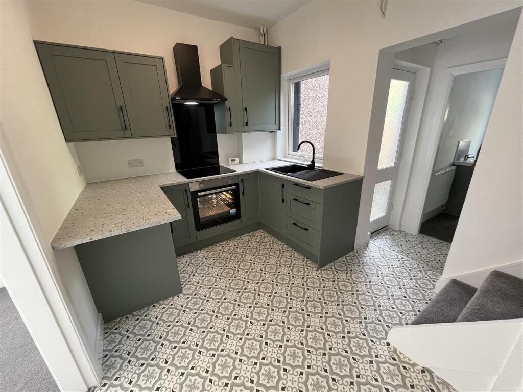 3 Stat Ter IMG_8469.jpg