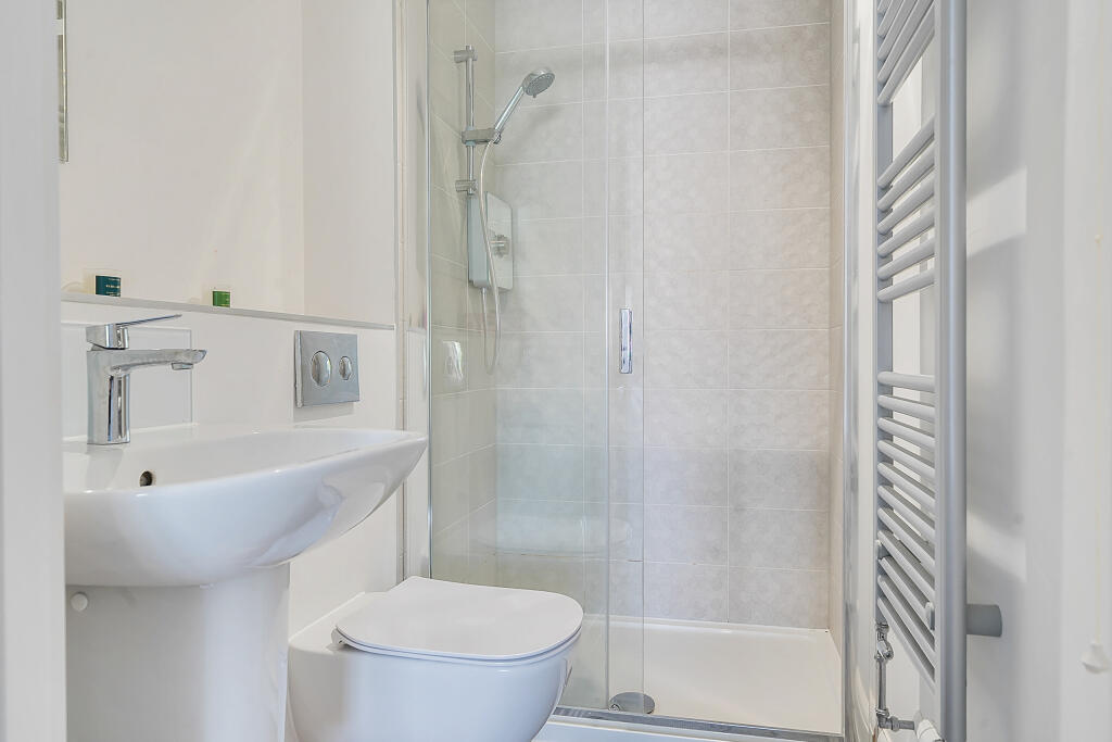 Ensuite Shower Room