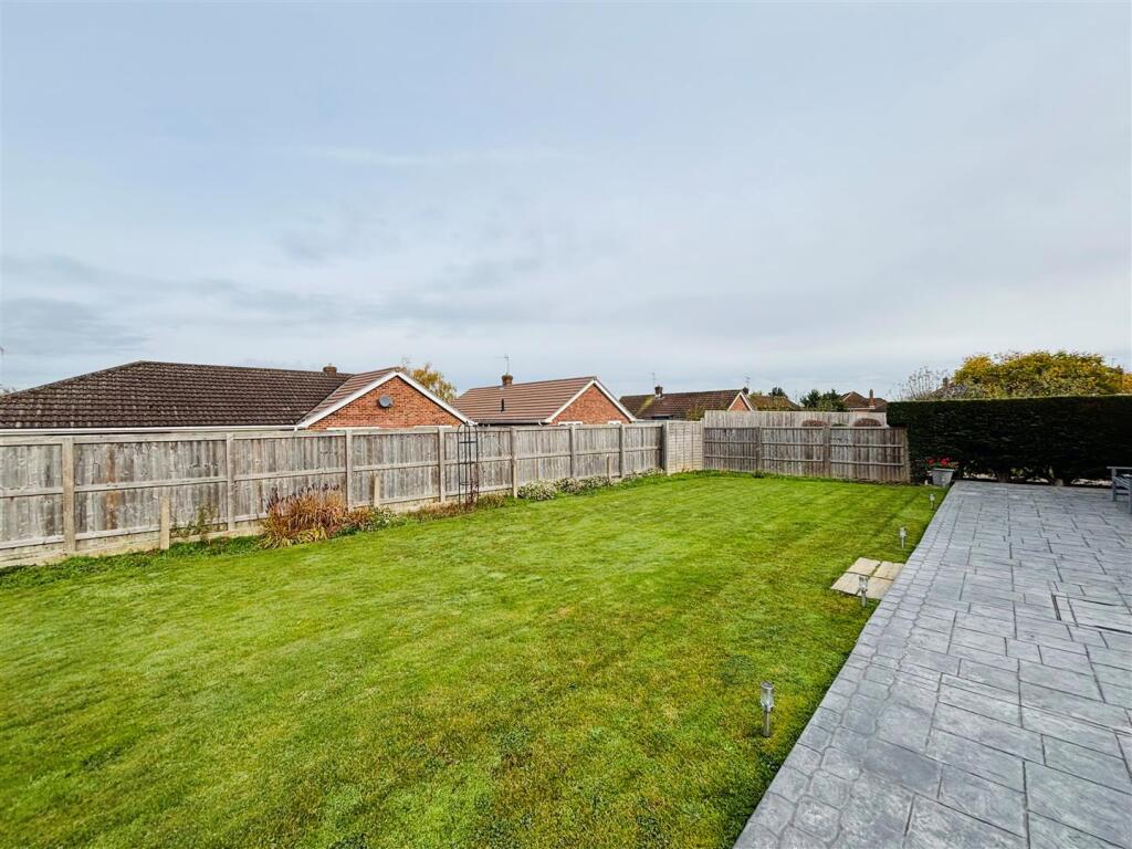 14birchgdn3.jpg