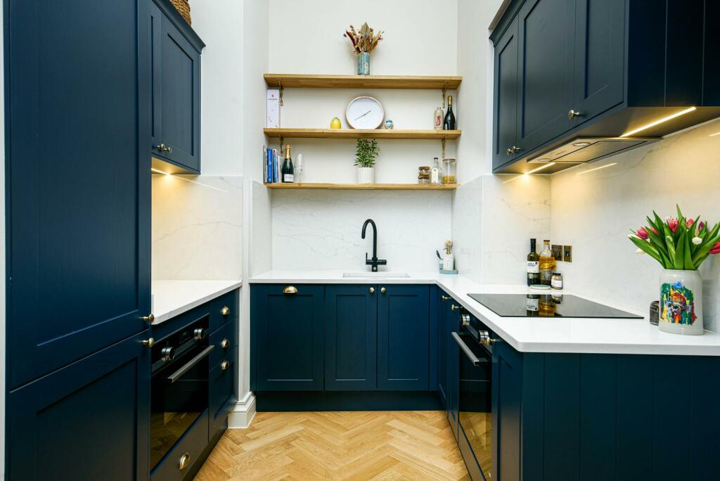 Kitchen_1.jpg