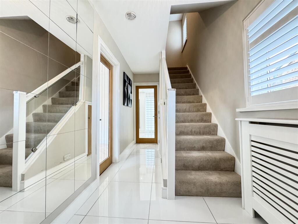 ENTRANCE HALLWAY