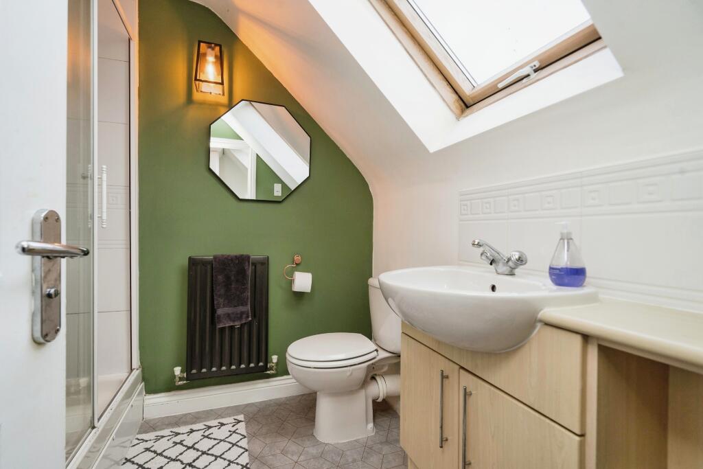 Ensuite