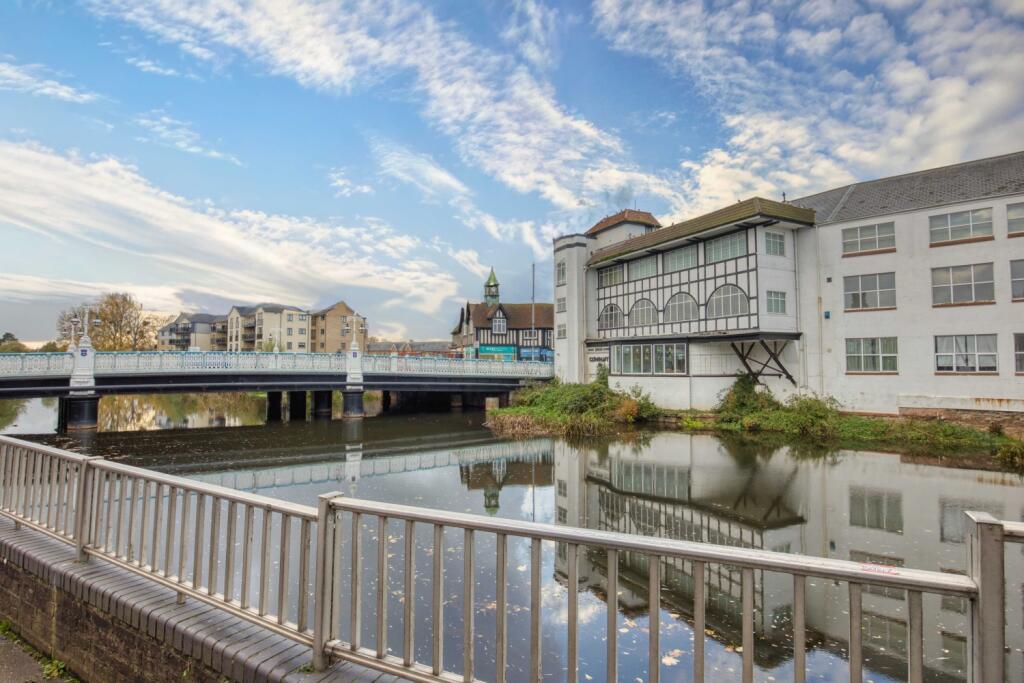 Ewemove - The Jetty (5)