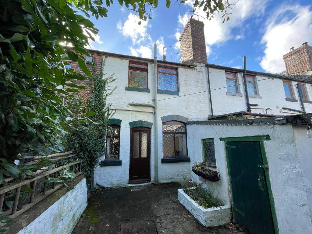 PINE TREE COTTAGE