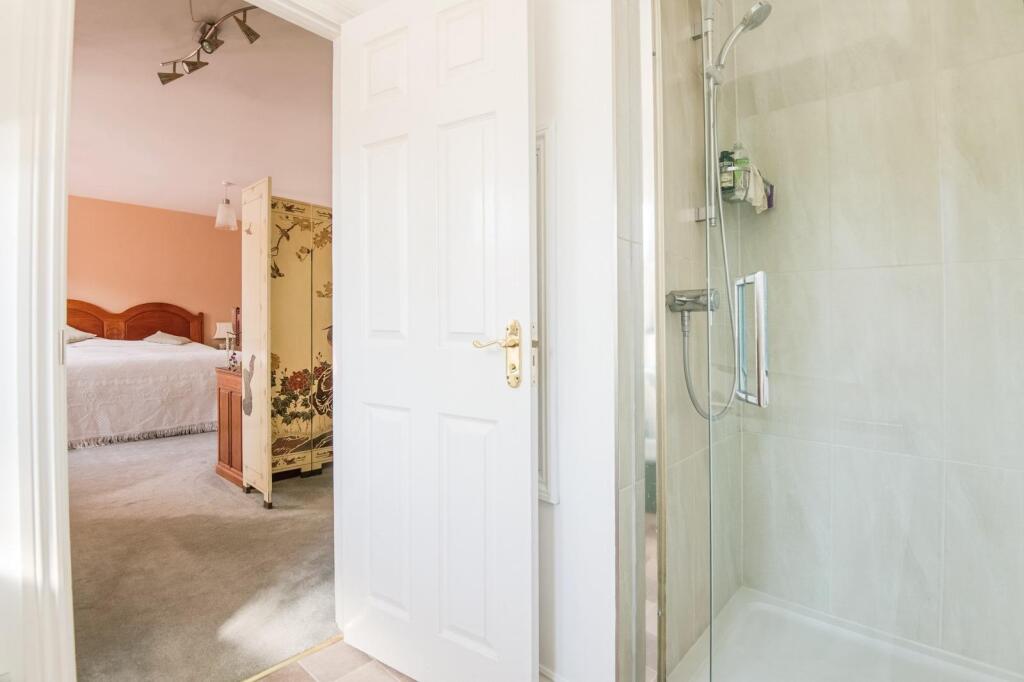 WhatsApp Image 2025-09-05 at 13.50.04 (7).jpeg